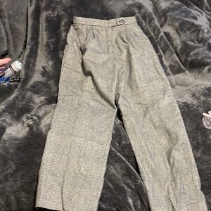 Stylish women’s Gray Plaid wool Trousers